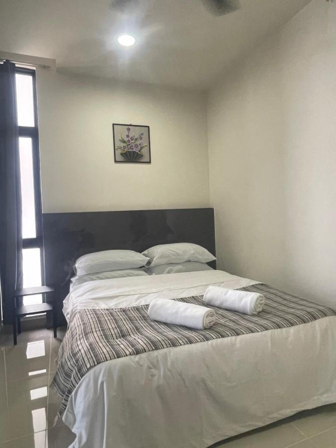 Borneo Staycation - The Shore Homestay Kota Kinabalu